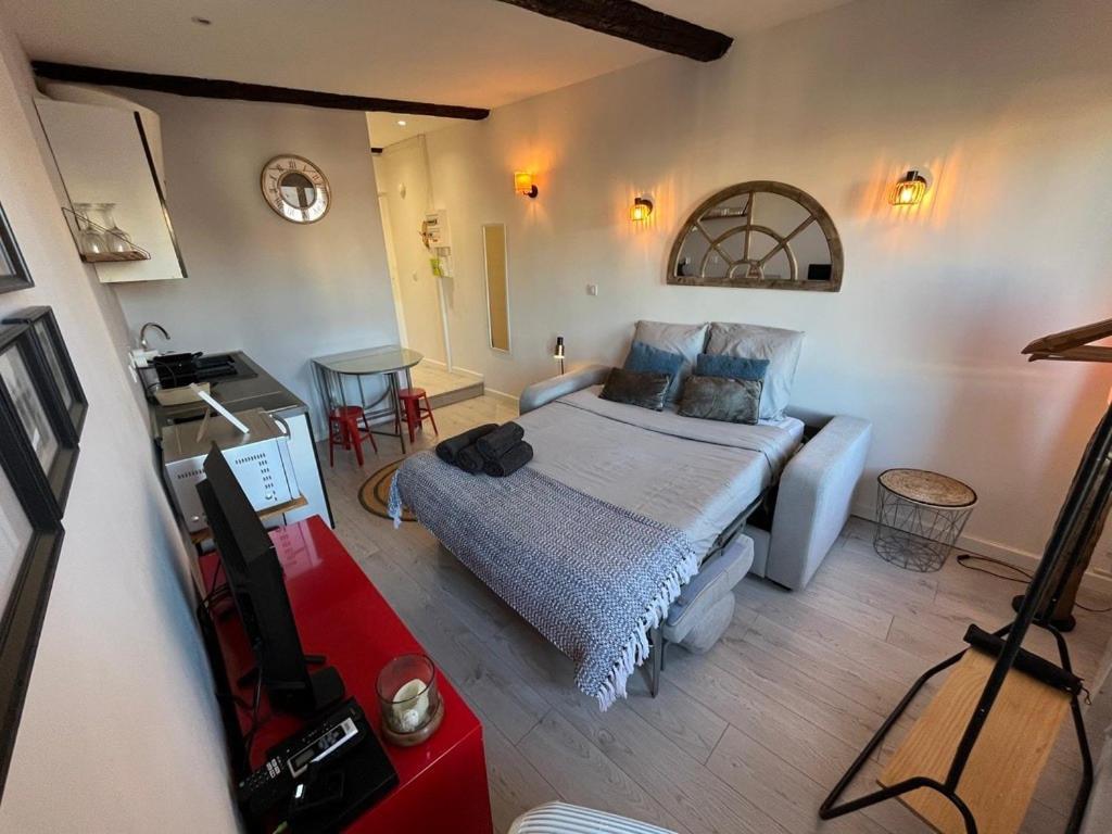 Suquet Avec Parking Apartment